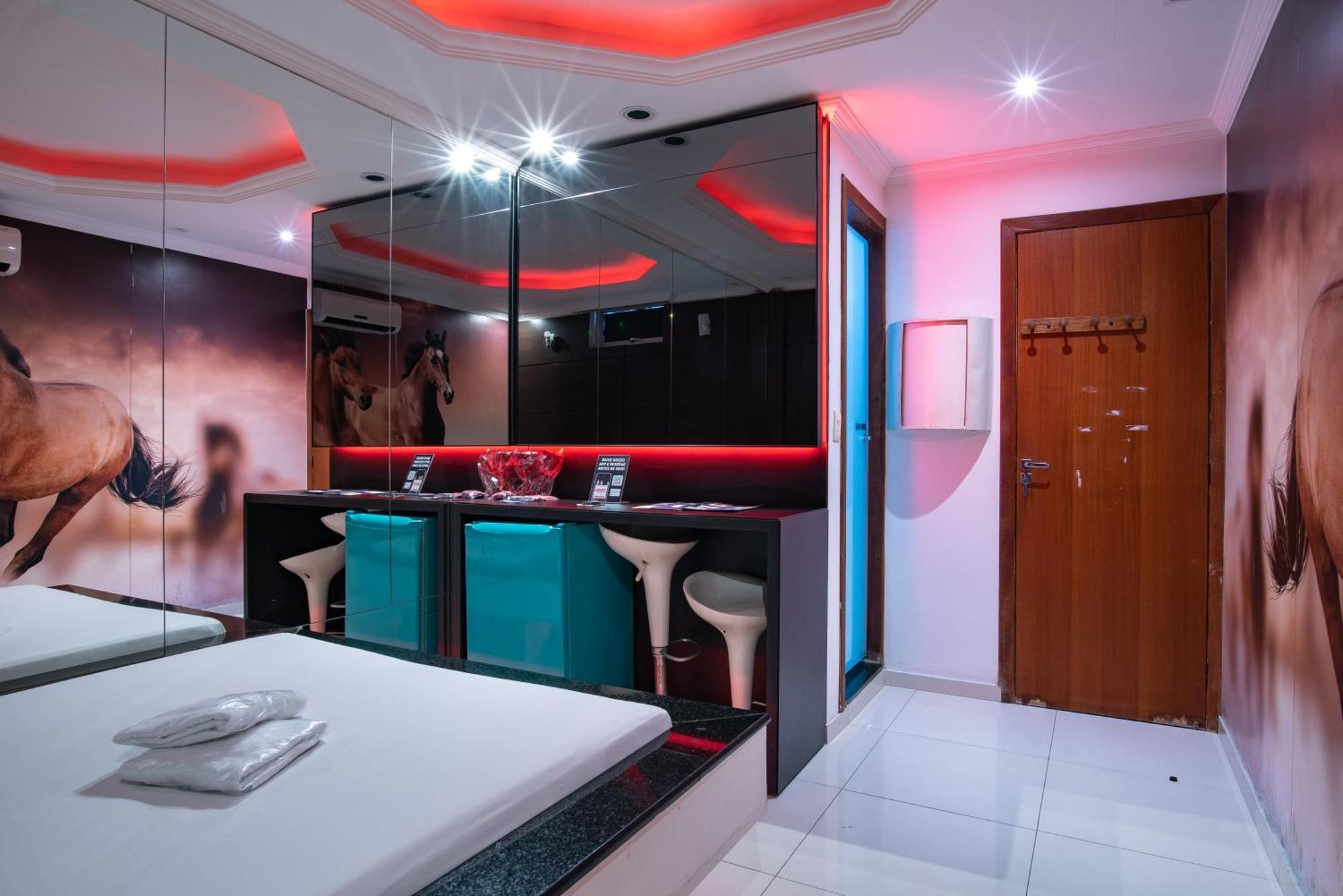 Motel Fantasy 2 (Adults Only) Contagem Extérieur photo