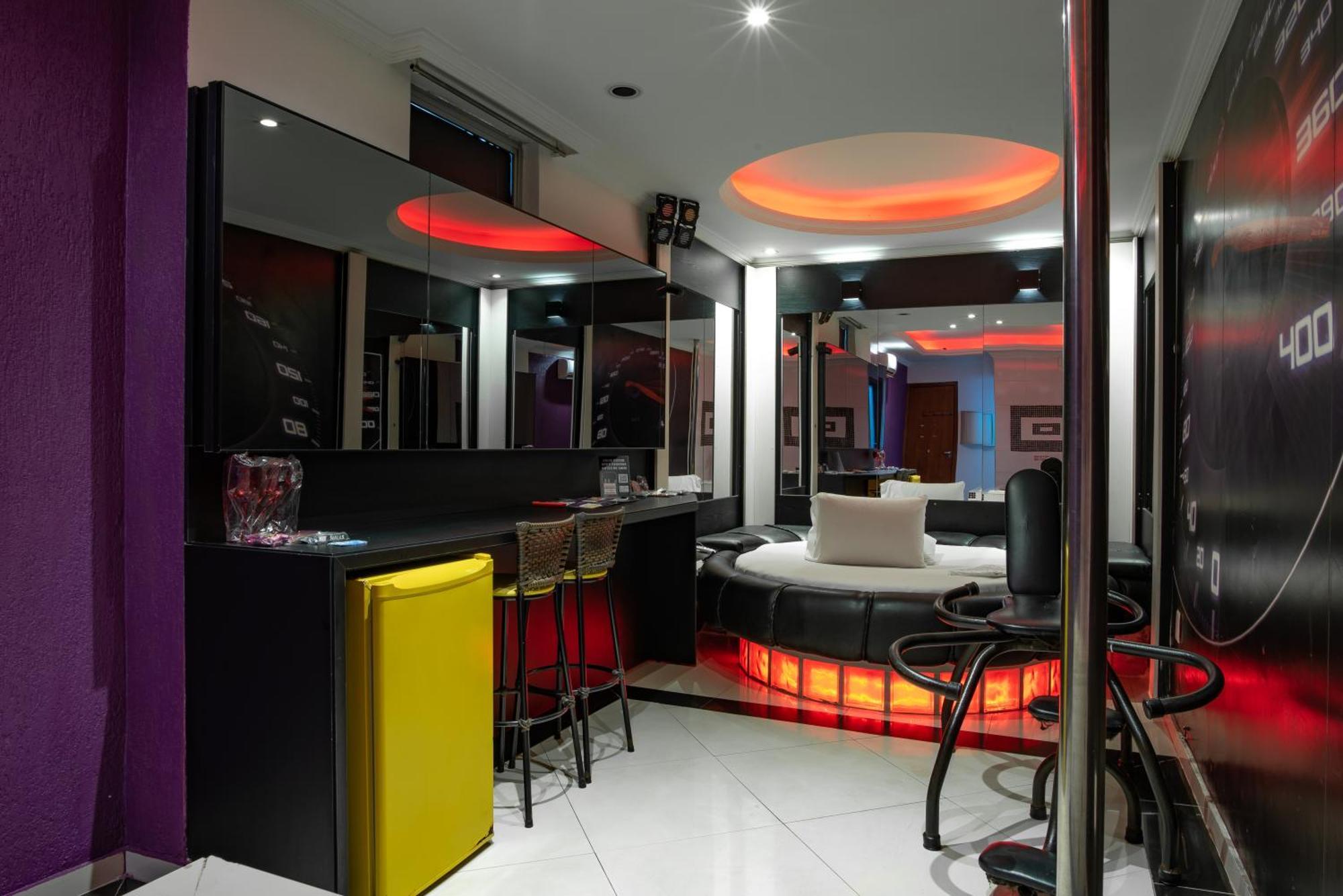 Motel Fantasy 2 (Adults Only) Contagem Extérieur photo